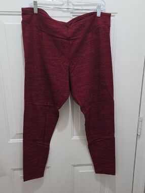 Time and Tru Red Heathered Leggings XL